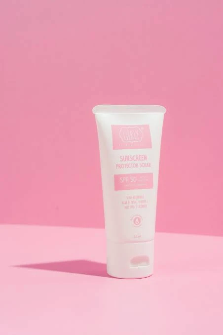 GIRLY PROTECTOR SOLAR MINI