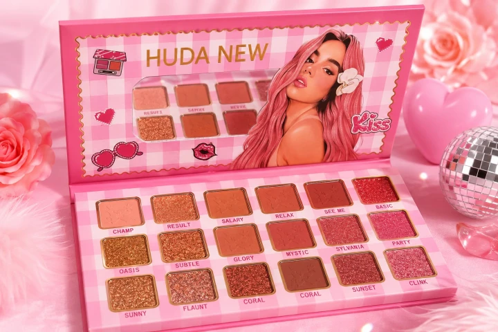 HUDA NEW PALETA DE SOMBRAS X12