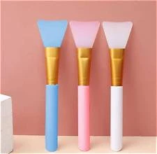 BROCHA DE GOMA PARA MASCARILLAS